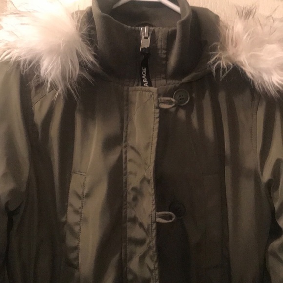 Winter coat with fur - Picture 2 of 5